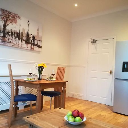 Bright And Airy, 1 Bedroom, Ground Floor Apartment, Uplands, Swansea Dış mekan fotoğraf