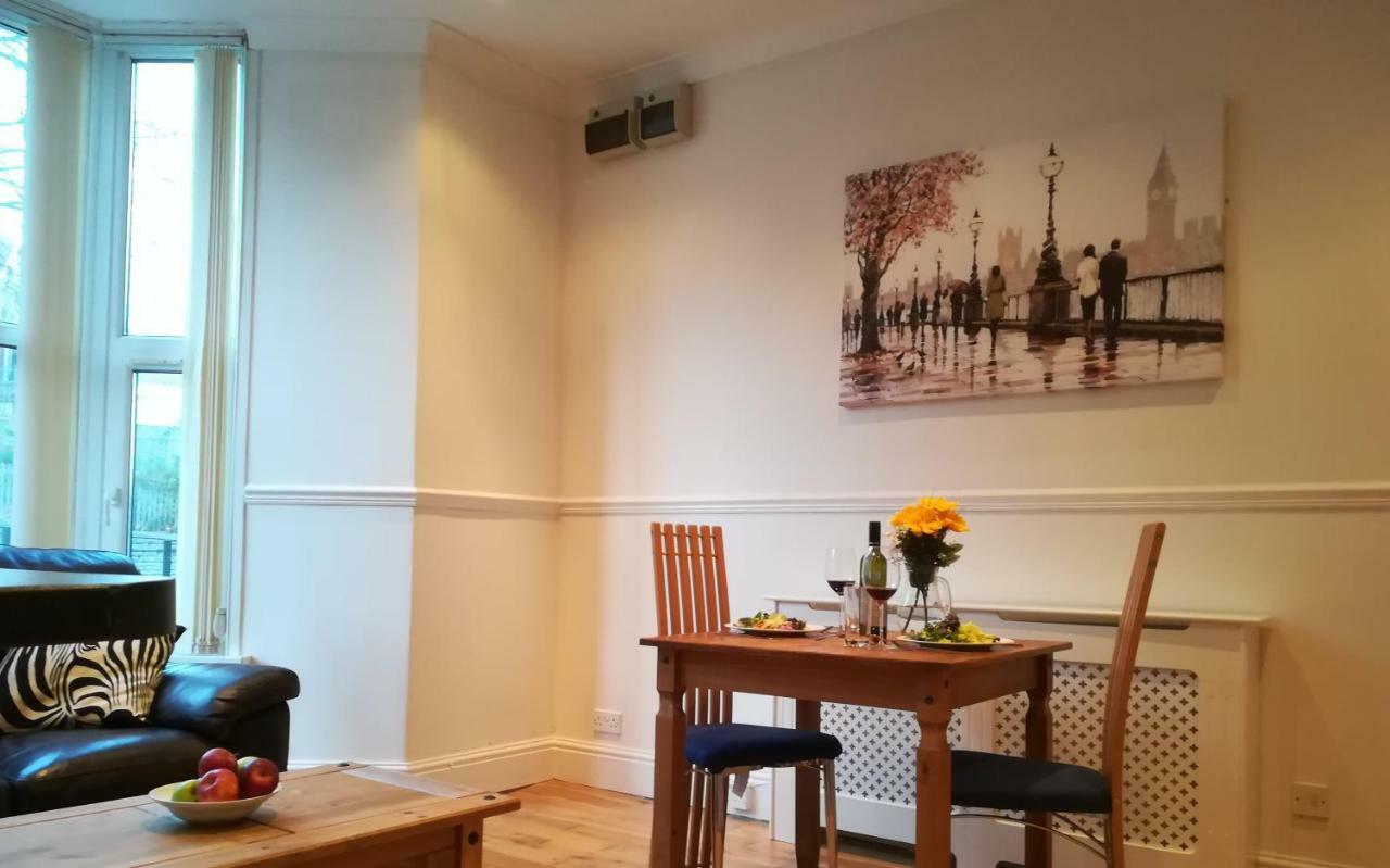 Bright And Airy, 1 Bedroom, Ground Floor Apartment, Uplands, Swansea Dış mekan fotoğraf